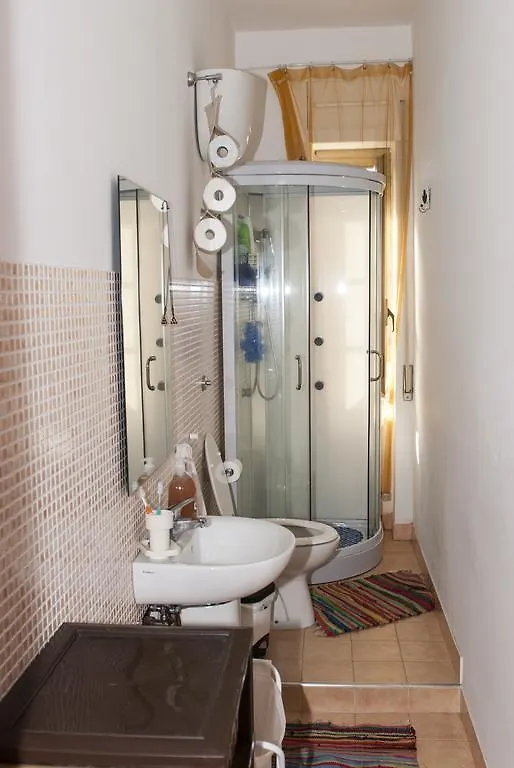 B&B S Home Neapel